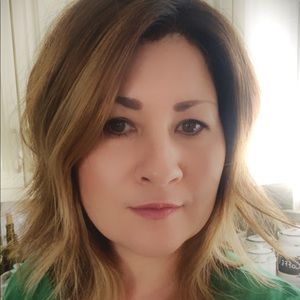 Meet your Posher, Christy